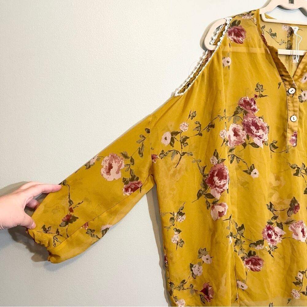 Pink Blush Yellow Floral Sheer Open Shoulder Blouse Size XL - Picture 2 of 16